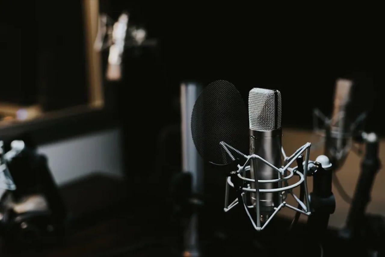 Turn Your Expertise into a Compelling Podcast